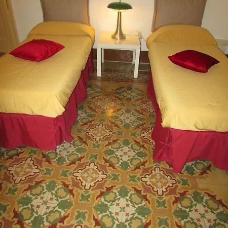Guest house Center