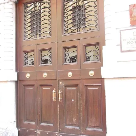 Guest house Center